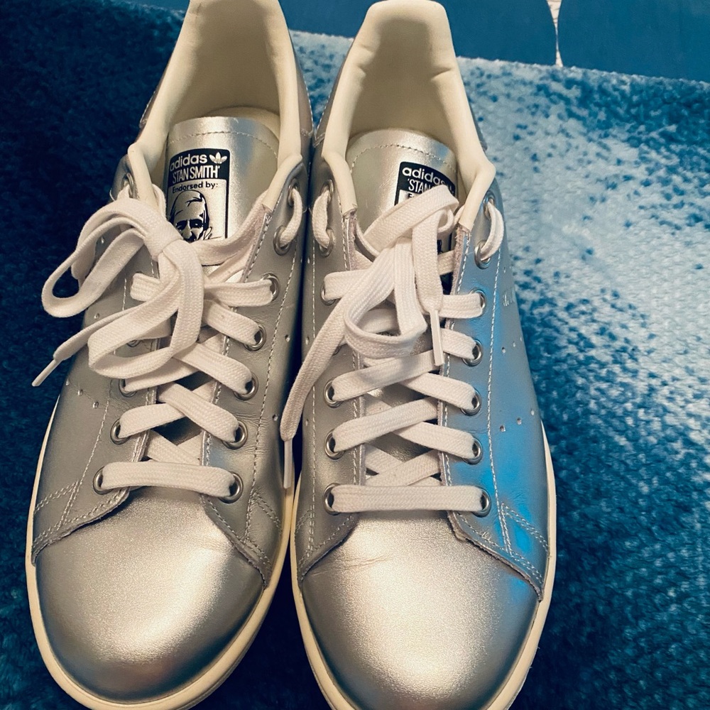 New Adidas Silver Tennis Shoes